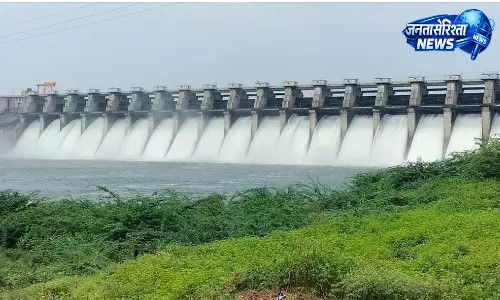 Pune : पानी सप्लाई को मिली बड़ी राहत, शहर में जलभराव से परेशानी जारी Pune : पानी सप्लाई को मिली बड़ी राहत, शहर में जलभराव से परेशानी जारी