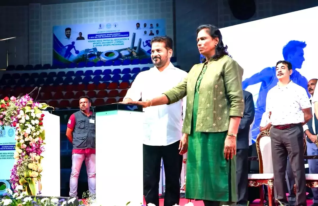 हैदराबाद ओलंपिक की मेजबानी करना मेरा आजीवन सपना है: CM हैदराबाद ओलंपिक की मेजबानी करना मेरा आजीवन सपना है: CM