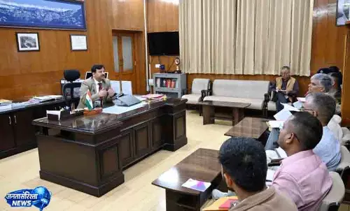 Shimla की 412 ग्राम पंचायतों को मिलेगा हाई-स्पीड इंटरनेट Shimla की 412 ग्राम पंचायतों को मिलेगा हाई-स्पीड इंटरनेट