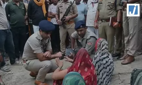 दादा-पोते की कुल्हाड़ी से निर्मम हत्या, ट्यूबवेल पर सोते समय हुई वारदात