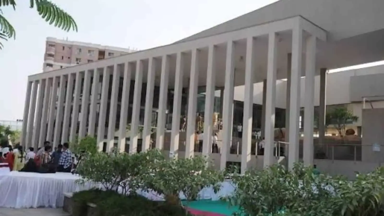 तेलंगाना सरकार ने SVK गाचीबोवली को दी आंशिक कर राहत, उद्योग जगत को मिली राहत तेलंगाना सरकार ने SVK गाचीबोवली को दी आंशिक कर राहत, उद्योग जगत को मिली राहत