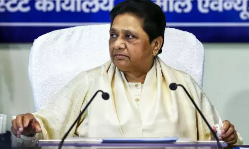Lucknow: मायावती ने कानून का पालन करते हुए संघर्ष करने की अपील की