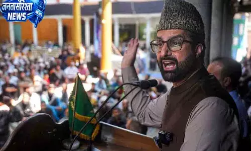 J&K राज्य दर्जे की लड़ाई में NC ने बढ़ाया हाथ J&K राज्य दर्जे की लड़ाई में NC ने बढ़ाया हाथ