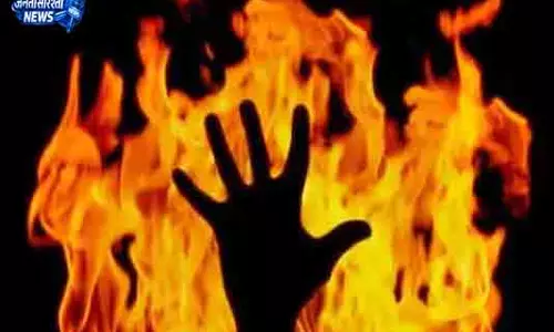 Brahmapur ससुराल में आत्मदाह के बाद महिला ने मौत से जंग लड़ी Brahmapur ससुराल में आत्मदाह के बाद महिला ने मौत से जंग लड़ी