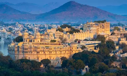 मानसून पर्यटन में उदयपुर की बड़ी उपलब्धि, देश के 15 सबसे सुरक्षित मानसूनी स्थलों में मिला स्थान मानसून पर्यटन में उदयपुर की बड़ी उपलब्धि, देश के 15 सबसे सुरक्षित मानसूनी स्थलों में मिला स्थान