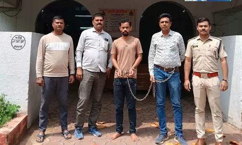 5 साल से फरार हत्या के आरोपी को रायपुर पुलिस ने दबोचा 5 साल से फरार हत्या के आरोपी को रायपुर पुलिस ने दबोचा