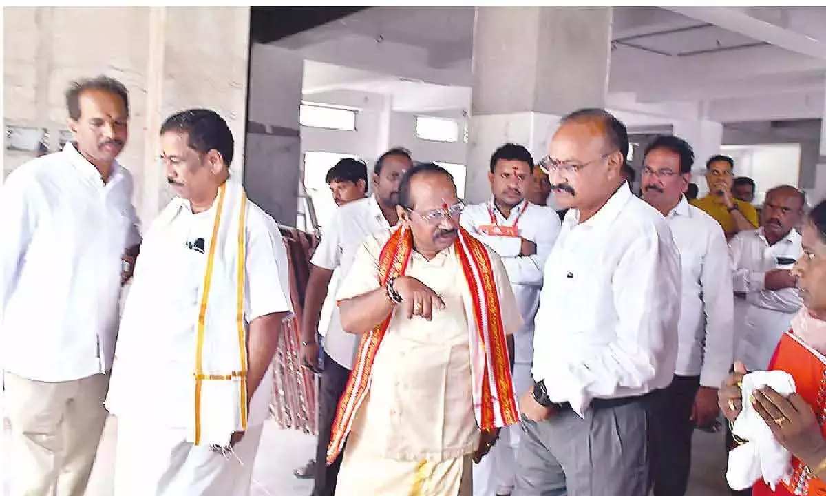 Andhra: 15 जुलाई तक तैयार होगा मास्टर प्लान ड्राफ्ट Andhra: 15 जुलाई तक तैयार होगा मास्टर प्लान ड्राफ्ट