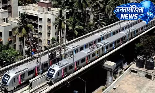 बारिश में मेट्रो की रिकॉर्ड सवारी, 3.65 लाख यात्रियों ने किया सफर बारिश में मेट्रो की रिकॉर्ड सवारी, 3.65 लाख यात्रियों ने किया सफर