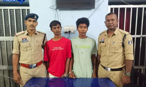 रायपुर में IPhone-15 लूटकांड का खुलासा, दो आरोपी दबोचे गए रायपुर में IPhone-15 लूटकांड का खुलासा, दो आरोपी दबोचे गए
