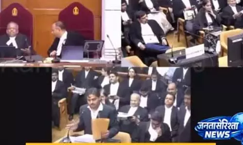 कोर्ट में हंगामा: राहत नहीं मिलने पर शख्स ने जजों की ओर फेंके केस के दस्तावेज, Video Viral कोर्ट में हंगामा: राहत नहीं मिलने पर शख्स ने जजों की ओर फेंके केस के दस्तावेज, Video Viral