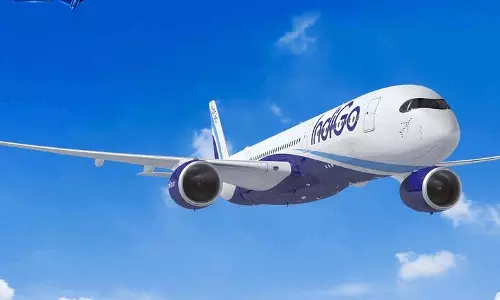 कार्गो गिरने की घटना पर DGCA सख्त, इंडिगो को जारी किया वार्निंग लेटर कार्गो गिरने की घटना पर DGCA सख्त, इंडिगो को जारी किया वार्निंग लेटर