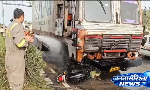 Secunderabad में बड़ा हादसा, बाइक को घसीटता ले गया ट्रक, दो की मौत