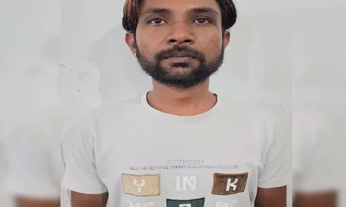 रायपुर में आदतन अपराधी राजकुमार उर्फ चेतन साहू पर जिला बदर की कार्रवाई रायपुर में आदतन अपराधी राजकुमार उर्फ चेतन साहू पर जिला बदर की कार्रवाई