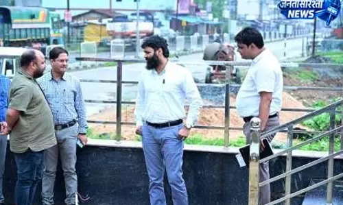 कलेक्टर रोहित ने निर्माणाधीन जूदेव चौक व बीटीआई तालाब सौंदर्यीकरण कार्य का किया निरीक्षण