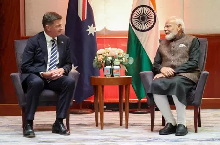 पीएम मोदी ने ऑस्ट्रेलिया के विपक्षी नेता से की मुलाकात, दोनों देशों के संबंधों के लिए पार्टियों के समर्थन पर दिया जोर पीएम मोदी ने ऑस्ट्रेलिया के विपक्षी नेता से की मुलाकात, दोनों देशों के संबंधों के लिए पार्टियों के समर्थन पर दिया जोर