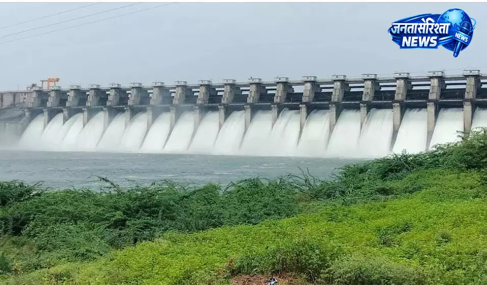 Pune : पानी सप्लाई को मिली बड़ी राहत, शहर में जलभराव से परेशानी जारी Pune : पानी सप्लाई को मिली बड़ी राहत, शहर में जलभराव से परेशानी जारी