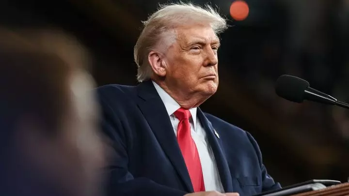 Report: इजरायल ने US को ट्रंप की हत्या की ईरानी साजिश के बारे में चेतावनी दी Report: इजरायल ने US को ट्रंप की हत्या की ईरानी साजिश के बारे में चेतावनी दी