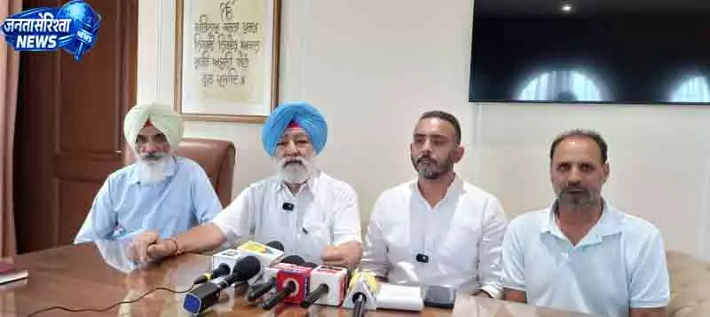 Hoshiarpur टांडा SHO पर FBI आरोपों की NIA जांच की मांग Hoshiarpur टांडा SHO पर FBI आरोपों की NIA जांच की मांग