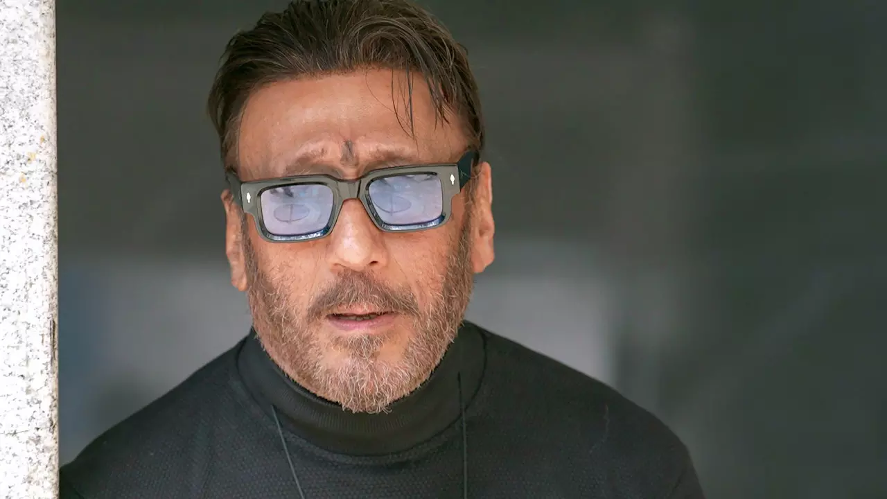 Sunil Gavaskar 77 साल के हुए, जैकी श्रॉफ ने पुरानी तस्वीर शेयर कर शुभकामनाएं दीं Sunil Gavaskar 77 साल के हुए, जैकी श्रॉफ ने पुरानी तस्वीर शेयर कर शुभकामनाएं दीं