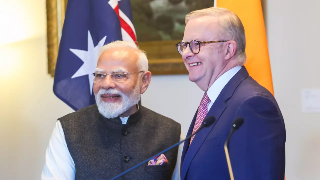 India-Australia Deal: रक्षा और ऊर्जा क्षेत्र में रणनीतिक साझेदारी गहरी India-Australia Deal: रक्षा और ऊर्जा क्षेत्र में रणनीतिक साझेदारी गहरी