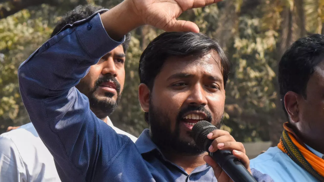 पटना कोचिंग फायरिंग केस: खान सर की अग्रिम ज़मानत याचिका पर आज आएगा फैसला पटना कोचिंग फायरिंग केस: खान सर की अग्रिम ज़मानत याचिका पर आज आएगा फैसला