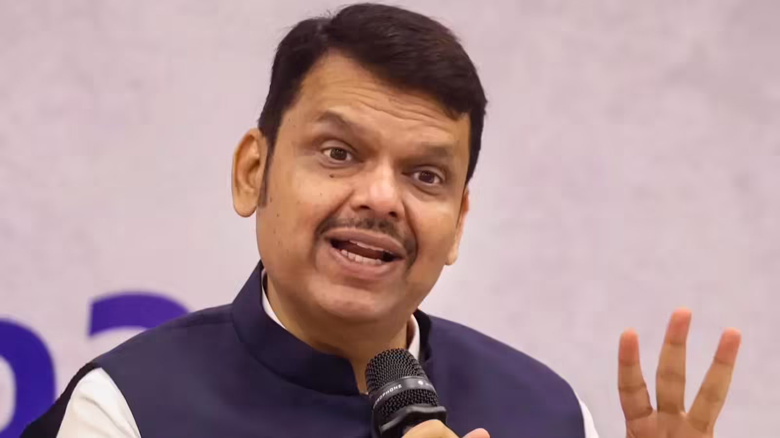 Mumbai: फडणवीस की मौजूदगी में ‘पंढरपुर वारी’ वृत्तचित्र का भव्य प्रीमियर Mumbai: फडणवीस की मौजूदगी में ‘पंढरपुर वारी’ वृत्तचित्र का भव्य प्रीमियर