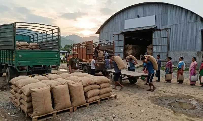 Manipur: खाद्य सुरक्षा योजना के तहत राशन वितरण के लिए अग्रिम आदेश जारी Manipur: खाद्य सुरक्षा योजना के तहत राशन वितरण के लिए अग्रिम आदेश जारी