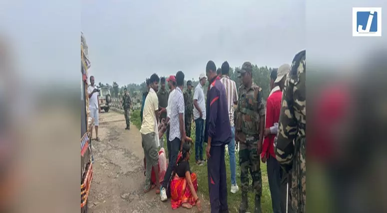 पुल के नीचे महिला और युवक के शव मिले, परिजनों ने पति पर लगाया हत्या का आरोप पुल के नीचे महिला और युवक के शव मिले, परिजनों ने पति पर लगाया हत्या का आरोप