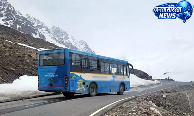 HRTC को मिलेंगी 50 नई इलेक्ट्रिक बसें HRTC को मिलेंगी 50 नई इलेक्ट्रिक बसें