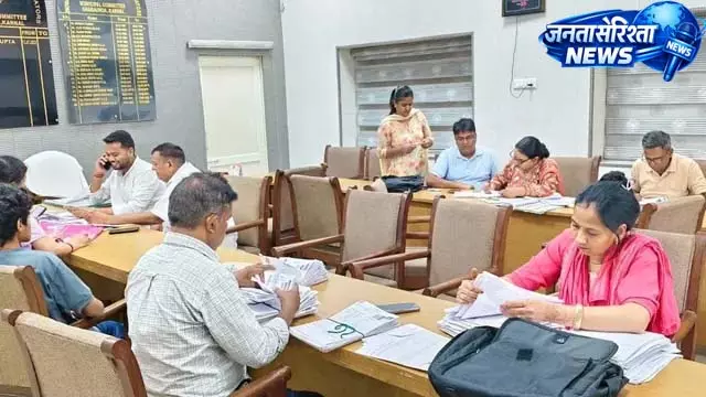 SIR अभियान: करनाल में समय पर पूरा होगा वेरिफिकेशन SIR अभियान: करनाल में समय पर पूरा होगा वेरिफिकेशन