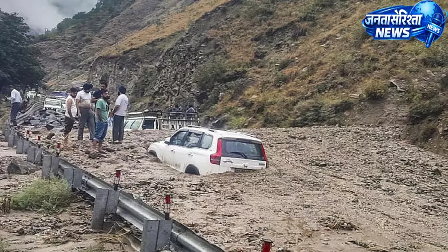 सिरमौर में भारी बारिश से हालात बिगड़े, काला अंब इंडस्ट्रियल एरिया में जलभराव; नदियां उफान पर सिरमौर में भारी बारिश से हालात बिगड़े, काला अंब इंडस्ट्रियल एरिया में जलभराव; नदियां उफान पर
