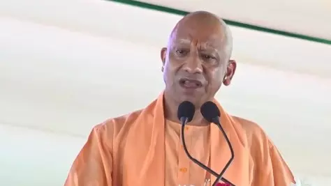 अयोध्या में गरजे सीएम योगी: विरोधियों को याद दिलाया हनुमान गढ़ी का पाप अयोध्या में गरजे सीएम योगी: विरोधियों को याद दिलाया हनुमान गढ़ी का पाप