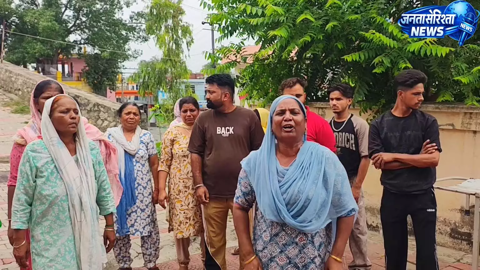 ऊना में विवाहिता की मौत पर मायका पक्ष का ससुरालियों पर आरोप ऊना में विवाहिता की मौत पर मायका पक्ष का ससुरालियों पर आरोप