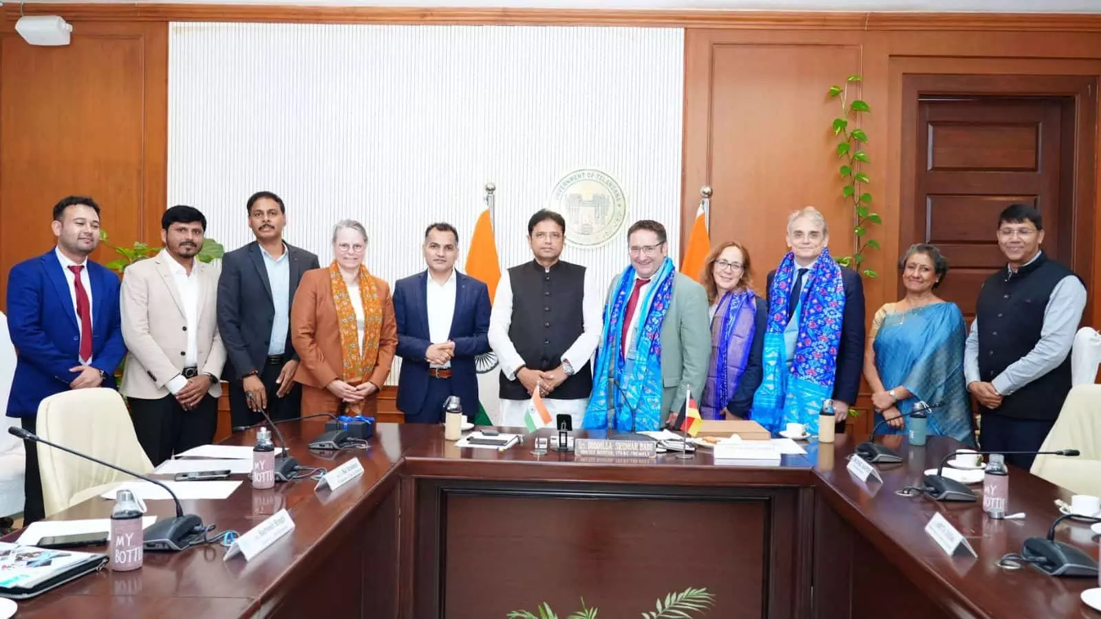 श्रीधर बाबू का दावा: तेलंगाना बनेगा विश्व स्तरीय विनिर्माण केंद्र श्रीधर बाबू का दावा: तेलंगाना बनेगा विश्व स्तरीय विनिर्माण केंद्र