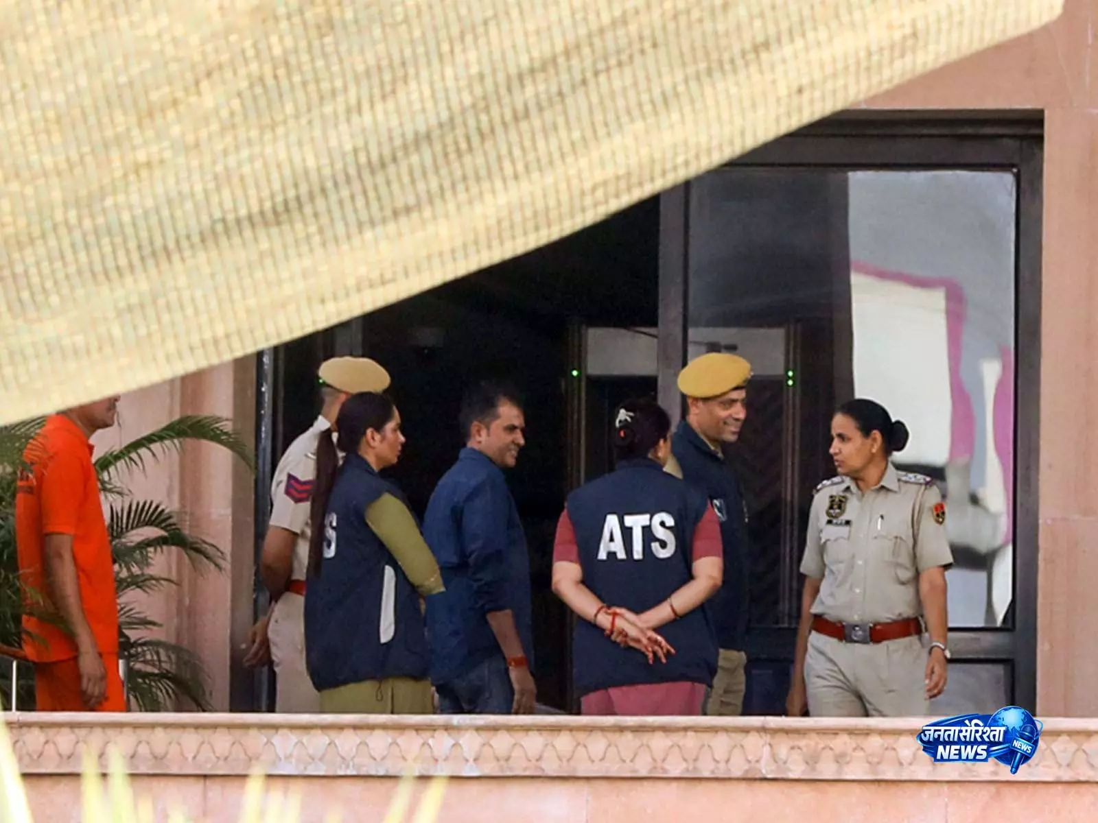 महाराष्ट्र ATS ने 102 लोगों से की पूछताछ महाराष्ट्र ATS ने 102 लोगों से की पूछताछ