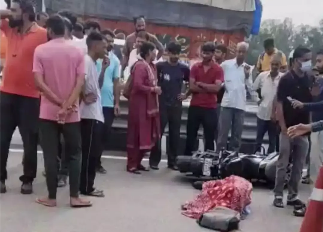 Dharamshala: कांगड़ा में फोरलेन पर बाइक सवार युवक की सड़क हादसे में मौत Dharamshala: कांगड़ा में फोरलेन पर बाइक सवार युवक की सड़क हादसे में मौत