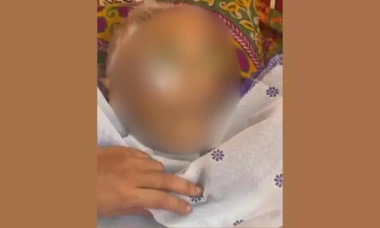 Assam: डिगबोई में 87 वर्षीय महिला की मौत, पुलिस मारपीट के आरोपों की जांच में जुटी Assam: डिगबोई में 87 वर्षीय महिला की मौत, पुलिस मारपीट के आरोपों की जांच में जुटी