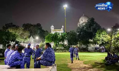 Delhi सतलुज स्क्रीनिंग के लिए गुरुद्वारे में जुटी भारी भीड़ Delhi सतलुज स्क्रीनिंग के लिए गुरुद्वारे में जुटी भारी भीड़