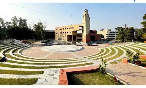 Delhi DTU ने रिसर्च और वैश्विक सहयोग का विस्तार किया