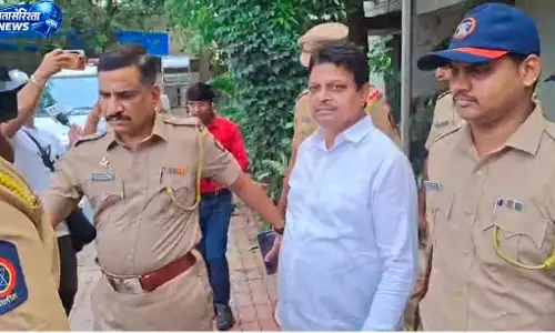 Shiv Sena पार्षद रमेश म्हात्रे 13 जुलाई तक रिमांड पर Shiv Sena पार्षद रमेश म्हात्रे 13 जुलाई तक रिमांड पर