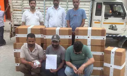 Sirsa में 3एल टेपेंटाडोल गोलियां जब्त, 2 गिरफ्तार Sirsa में 3एल टेपेंटाडोल गोलियां जब्त, 2 गिरफ्तार