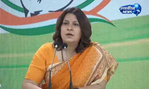 Chandigarh सतलुज को लेकर BJP-कांग्रेस में आरोप-प्रत्यारोप तेज Chandigarh सतलुज को लेकर BJP-कांग्रेस में आरोप-प्रत्यारोप तेज
