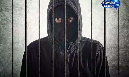 Ludhiana में 12 बदमाशों का हमला, पिता-पुत्र घायल Ludhiana में 12 बदमाशों का हमला, पिता-पुत्र घायल