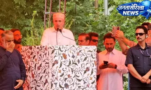 राजभवन बनाम सरकार पर उमर अब्दुल्ला ने उठाए सवाल राजभवन बनाम सरकार पर उमर अब्दुल्ला ने उठाए सवाल