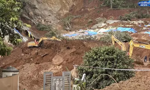 Kerala : वायनाड टनल हादसे की होगी जांच, सरकार ने बनाई एक्सपर्ट टीम Kerala : वायनाड टनल हादसे की होगी जांच, सरकार ने बनाई एक्सपर्ट टीम