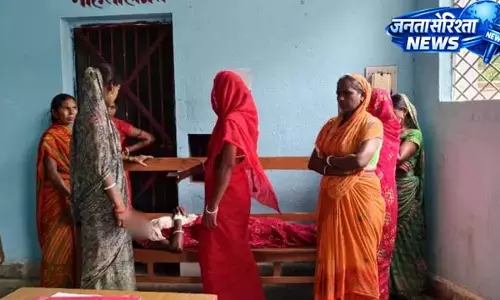 खेत में अकेली महिला से दरिंदगी, आरोपी फरार