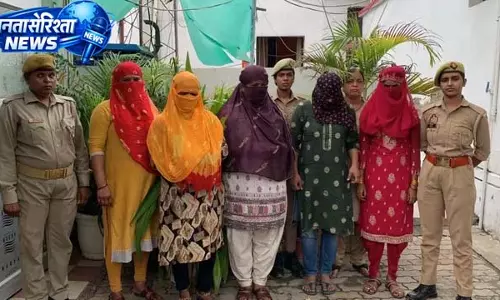 वाराणसी में एंटी रोमियो स्क्वॉड का एक्शन, पांच महिलाओं पर कार्रवाई वाराणसी में एंटी रोमियो स्क्वॉड का एक्शन, पांच महिलाओं पर कार्रवाई