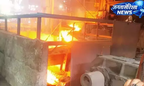 दुर्गापुर स्टील प्लांट में हादसा, मजदूर की मौत से मचा हड़कंप दुर्गापुर स्टील प्लांट में हादसा, मजदूर की मौत से मचा हड़कंप