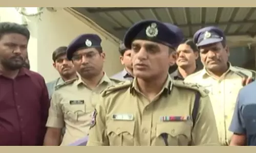 तरुण जोशी ने शबद में हुई छह हत्याओं का खुलासा किया तरुण जोशी ने शबद में हुई छह हत्याओं का खुलासा किया