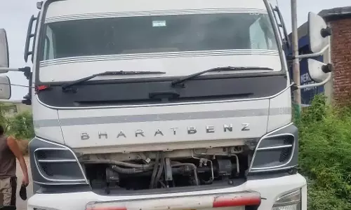 Kathua: मढ़हीन में ट्रक से 13 मवेशी बरामद, तस्करी की कोशिश विफल